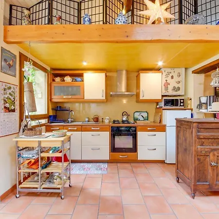 Villa Superbe Echoppe Avec Parking Et Terrasse - Jardin