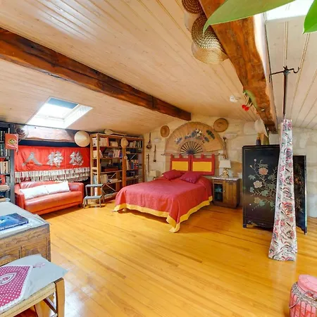 Superbe Echoppe Avec Parking Et Terrasse - Jardin Villa *