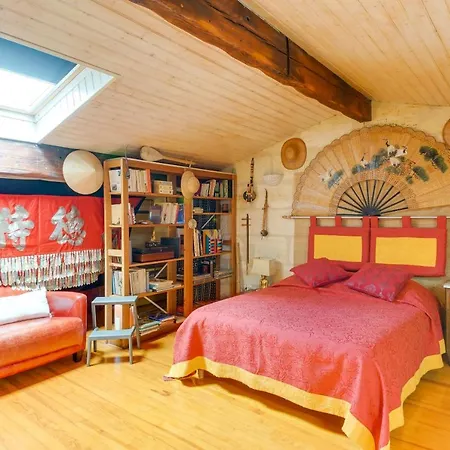 Villa Superbe Echoppe Avec Parking Et Terrasse - Jardin